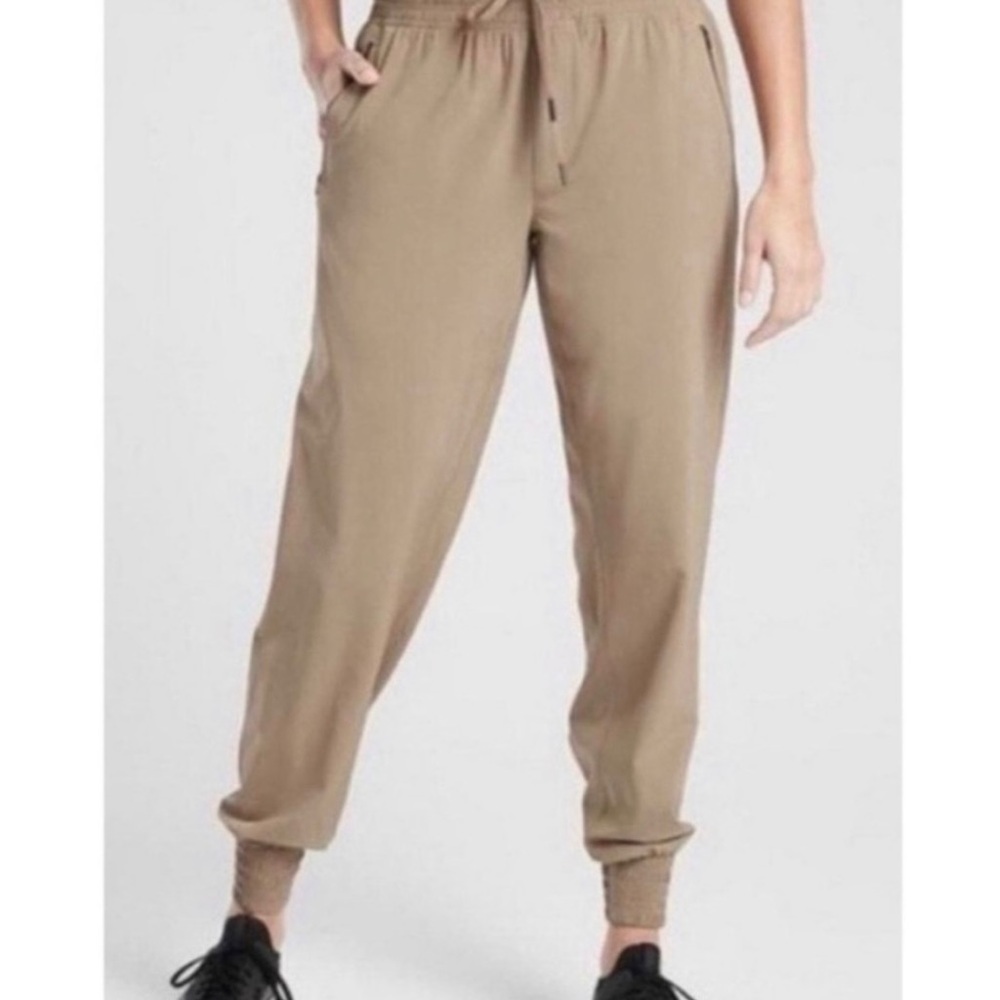 Athleta Camden Jogger Brownstone Beige pants size 10
